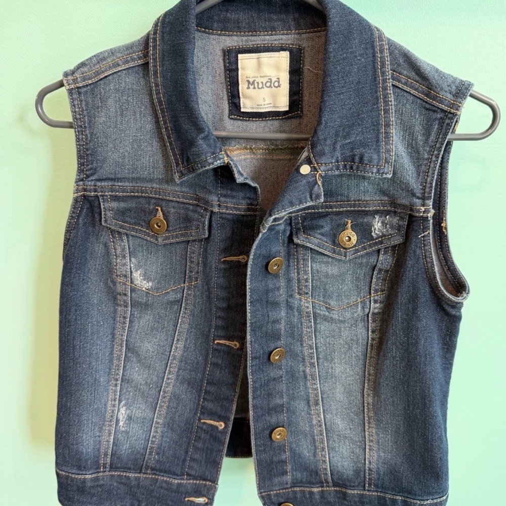 Mudd Women’s Denim Jacket and Vest - Picture 9 of 12
